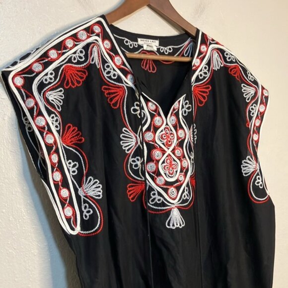 Nieves Lavi Embroidered Swim Cover Up - Picture 2 of 7
